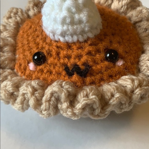 SALE💖Made to order💖Pumpkin pie crochet plush - Picture 2 of 5